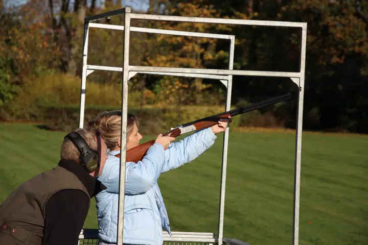 Clay Pigeon Shooting Image 9