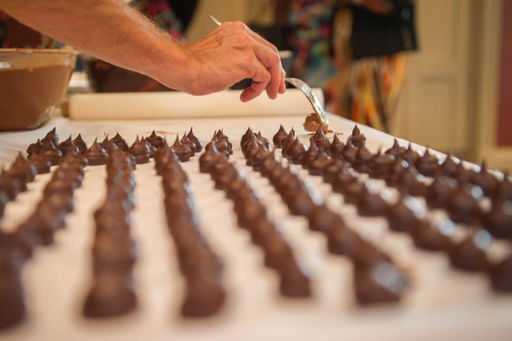Chocolate Making Image 8