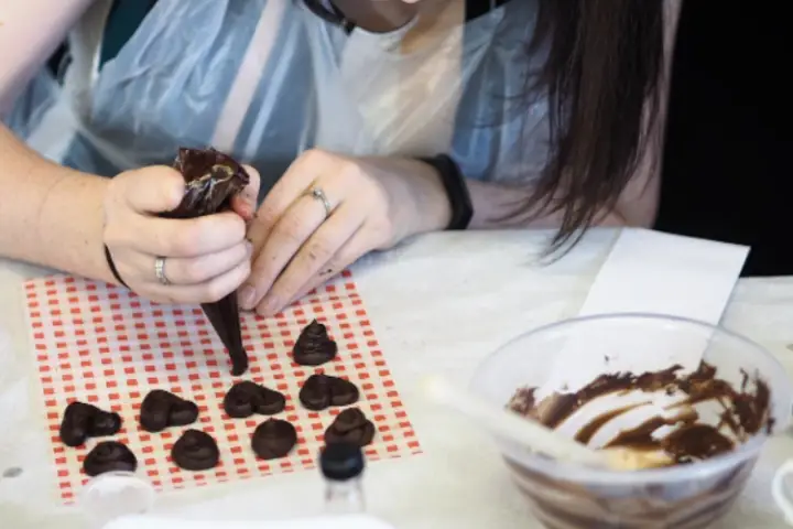 Chocolate Making Image 11