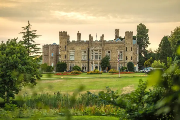 Cave Castle Hotel & Country Club Image 6