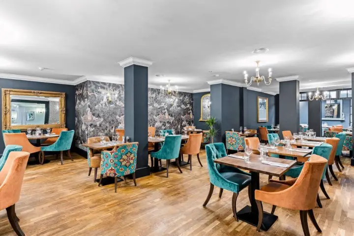 Dukes Head Hotel Image 9
