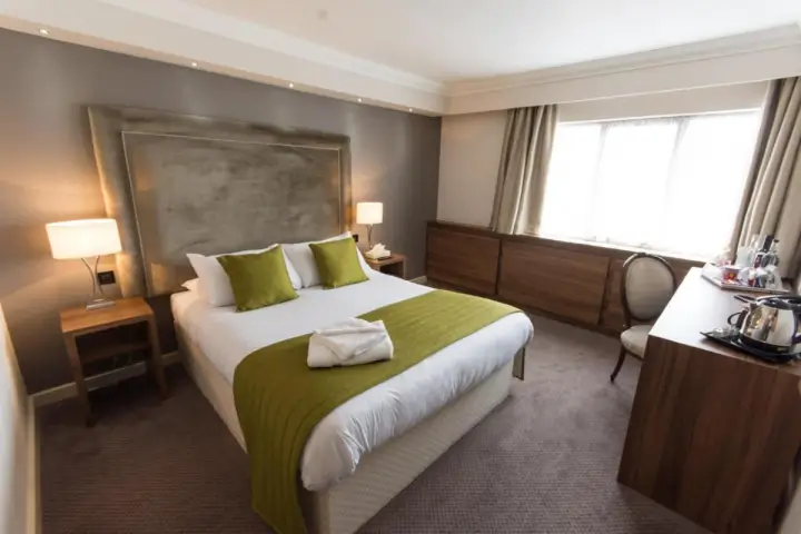 Dukes Head Hotel Image 10