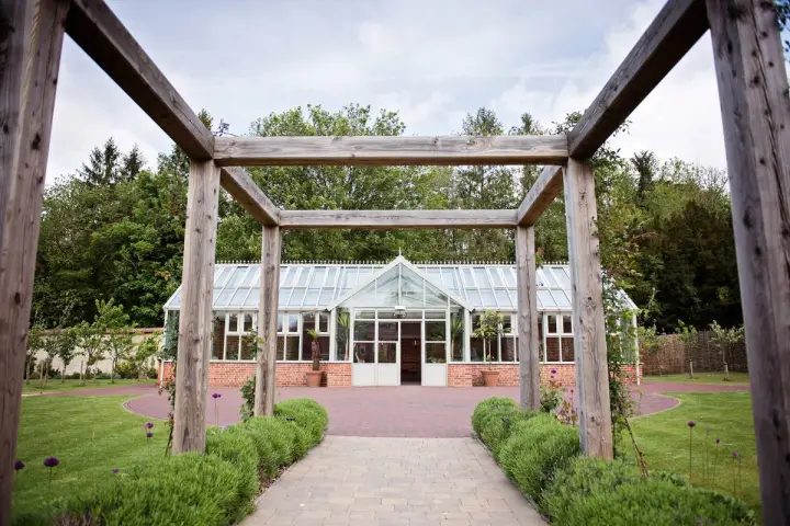 Syrencot Image 11