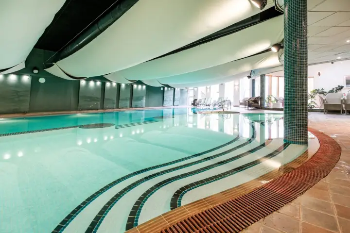 Lakeside Hotel & Spa Image 11
