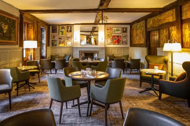 The Bush Hotel Farnham Image 7