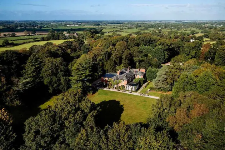 Bartle Hall Hotel Image 2