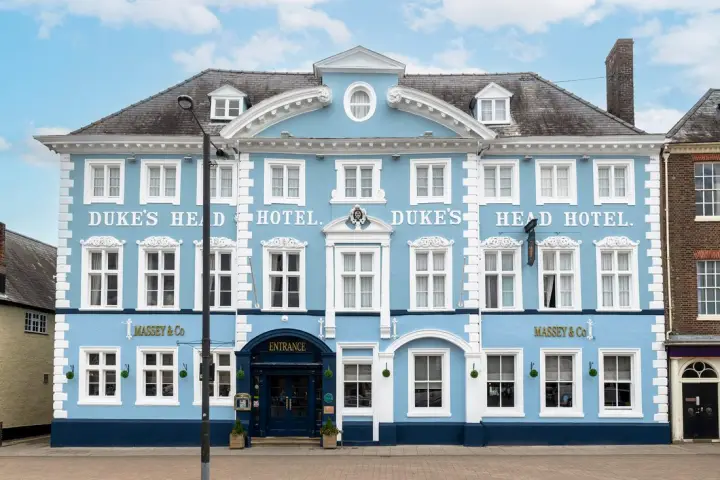 Dukes Head Hotel Image 0