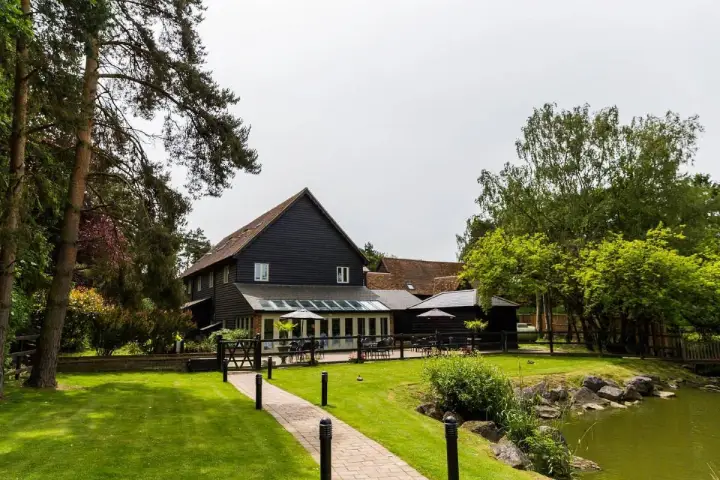 Great Hallingbury Manor Image 4