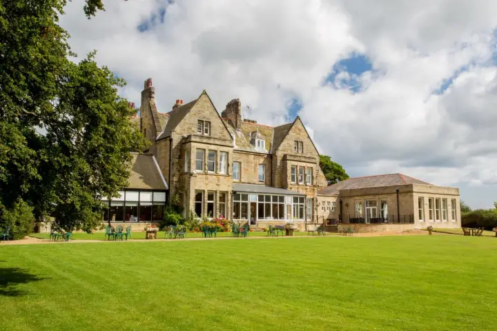 Grinkle Park Hotel Image 0