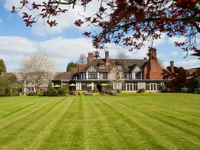 Hogarths Stone Manor